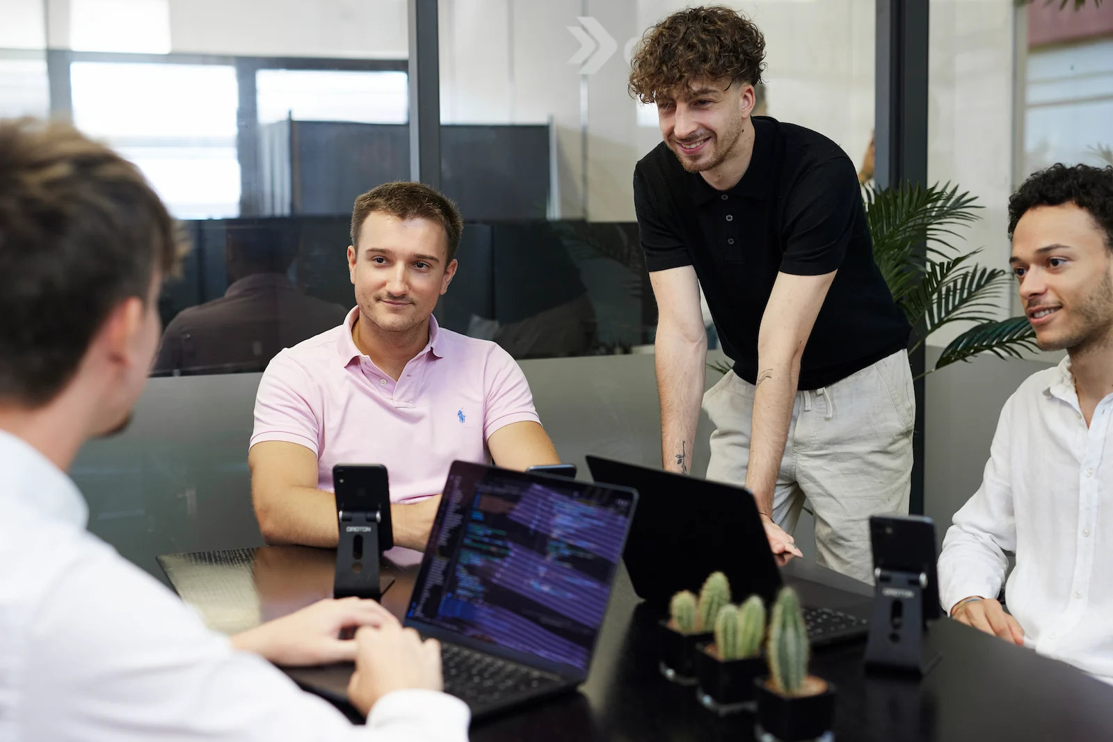 Identifier les prestataires compétents pour la création d'applications certifiées RGPD et HDS